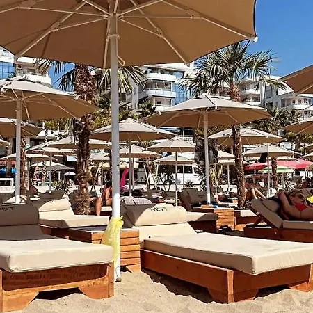 Hotel Mustafa *