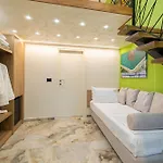 Mustafa Hotel *