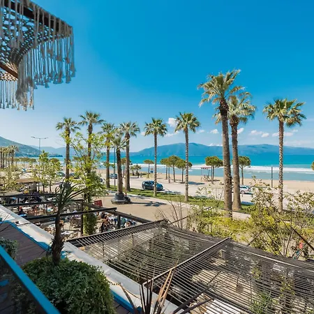 Hotel Mustafa *